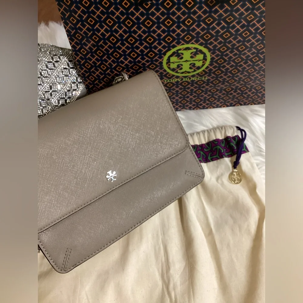 Tory Burch purse - Picture 1 of 14